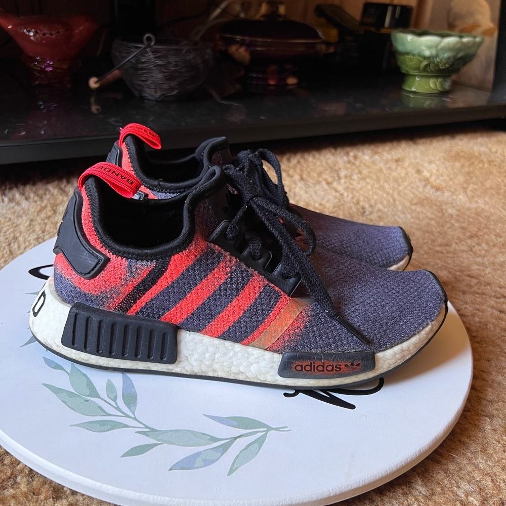 Adidas NMD R1 J Core Black Solar Red Orange Size 6 Sneakers.